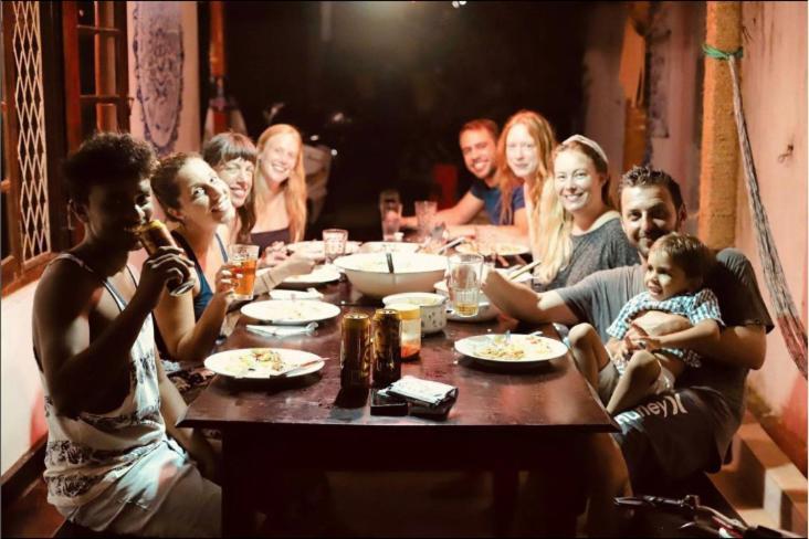 Hostel Singha Lounge Unawatuna Eksteriør billede