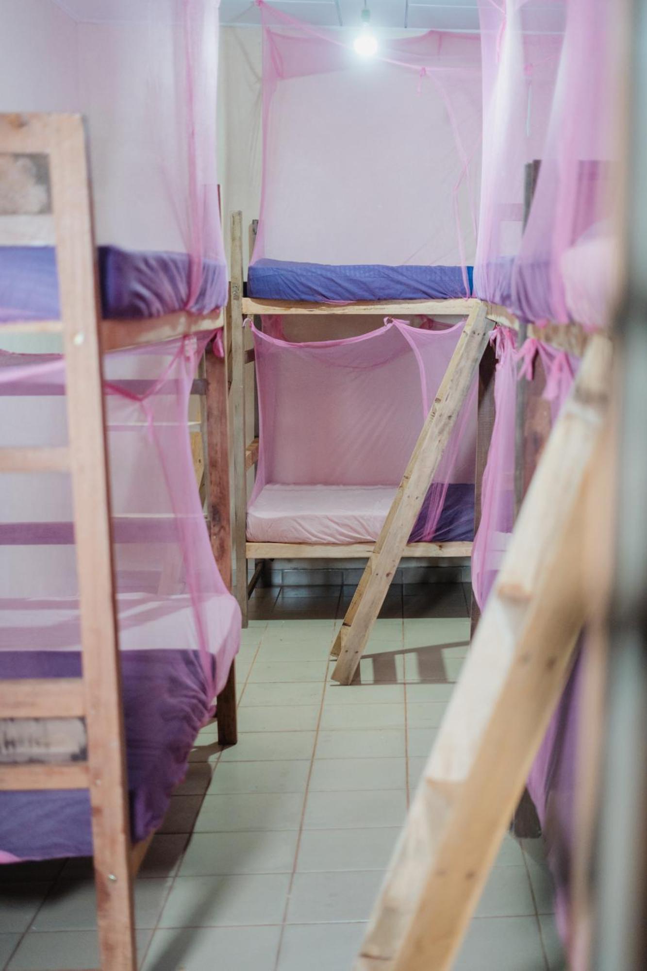 Hostel Singha Lounge Unawatuna Eksteriør billede