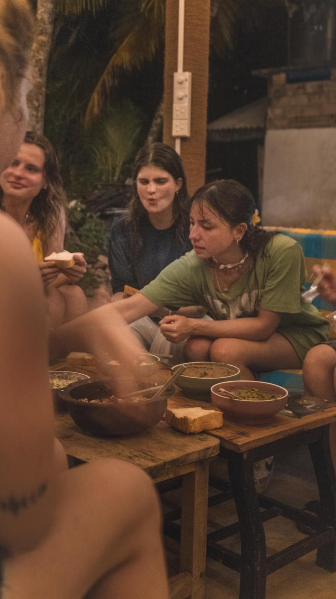 Hostel Singha Lounge Unawatuna Eksteriør billede